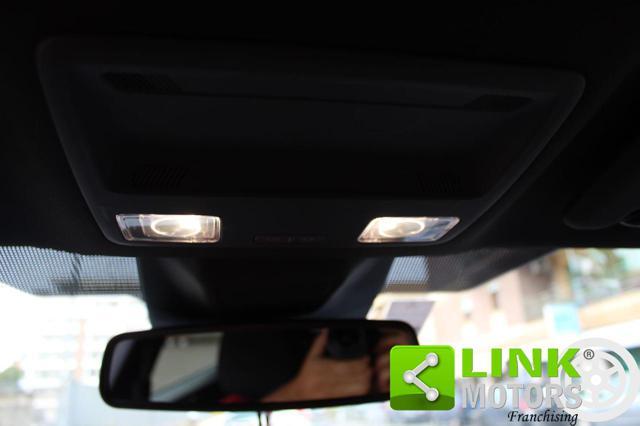 FORD Focus 1.0 EcoBoost Hybrid 125 CV 5p. ST-Line