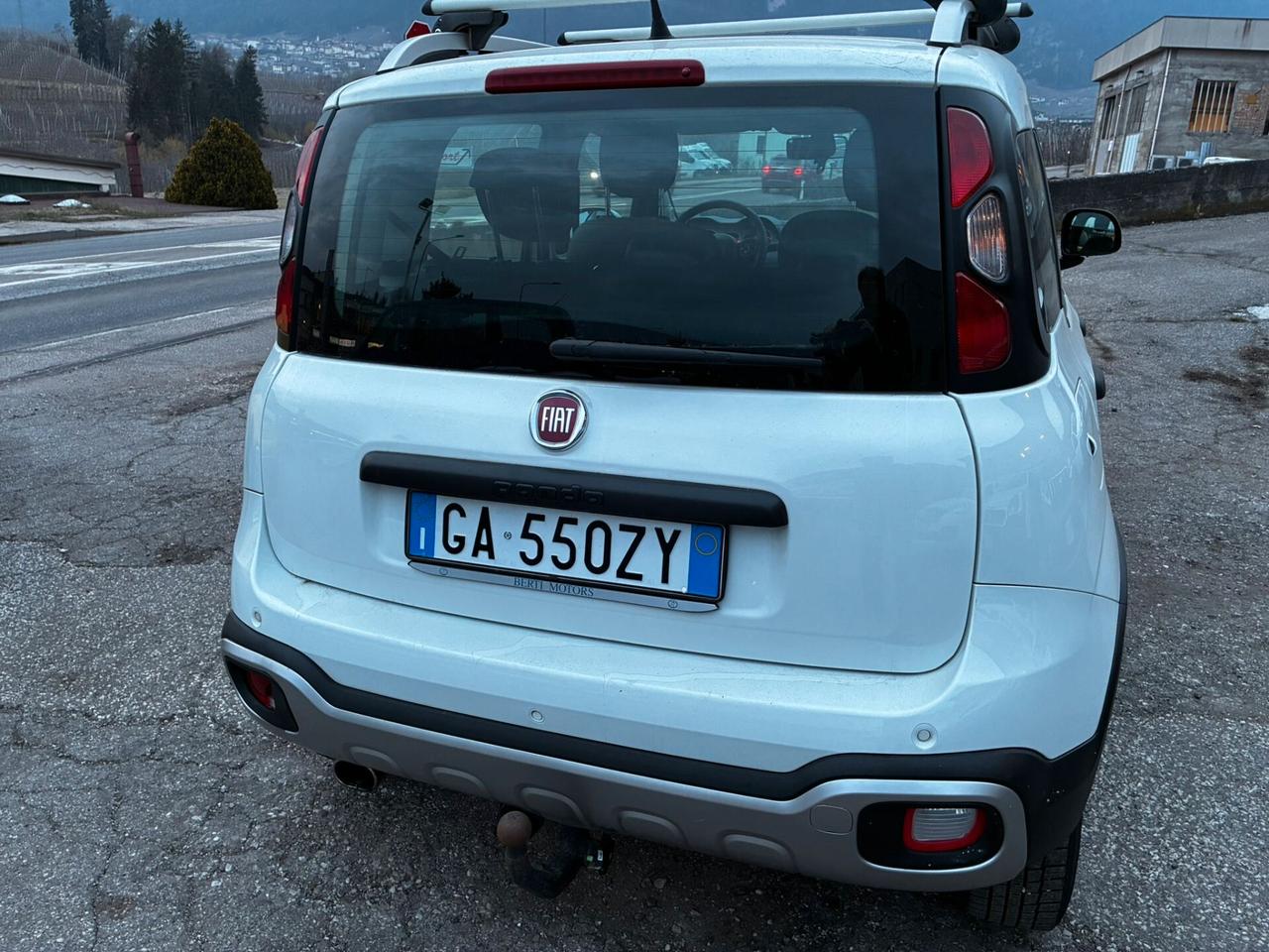 FIAT PANDA CROSS 4x4 0.9TWINAIR GANCIO TRAINO