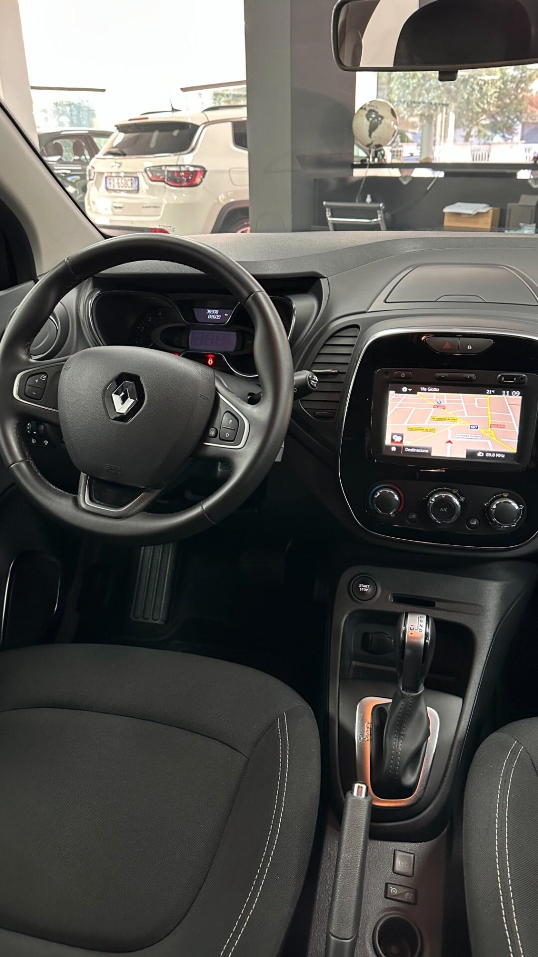 Renault Captur dCi 8V 90 CV EDC Sport Edition