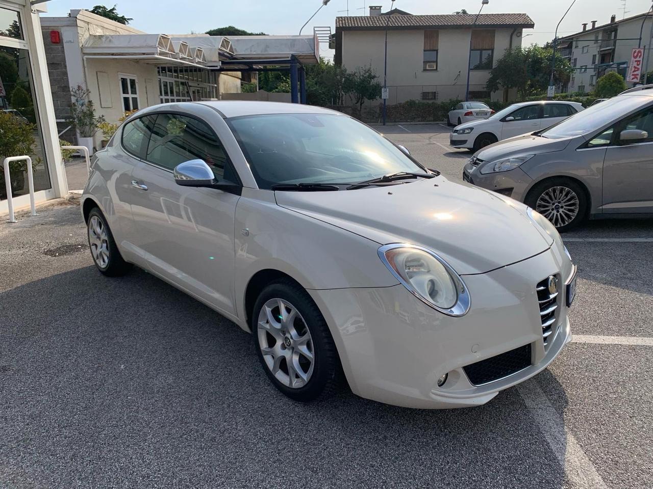 Alfa Romeo MiTo 1.4 78 CV Distinctive Sport Pack