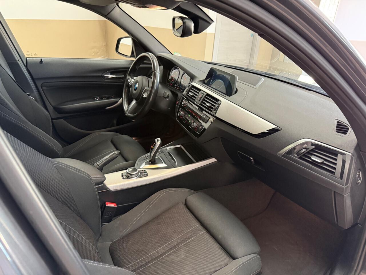 Bmw 116 116d 5p. Msport