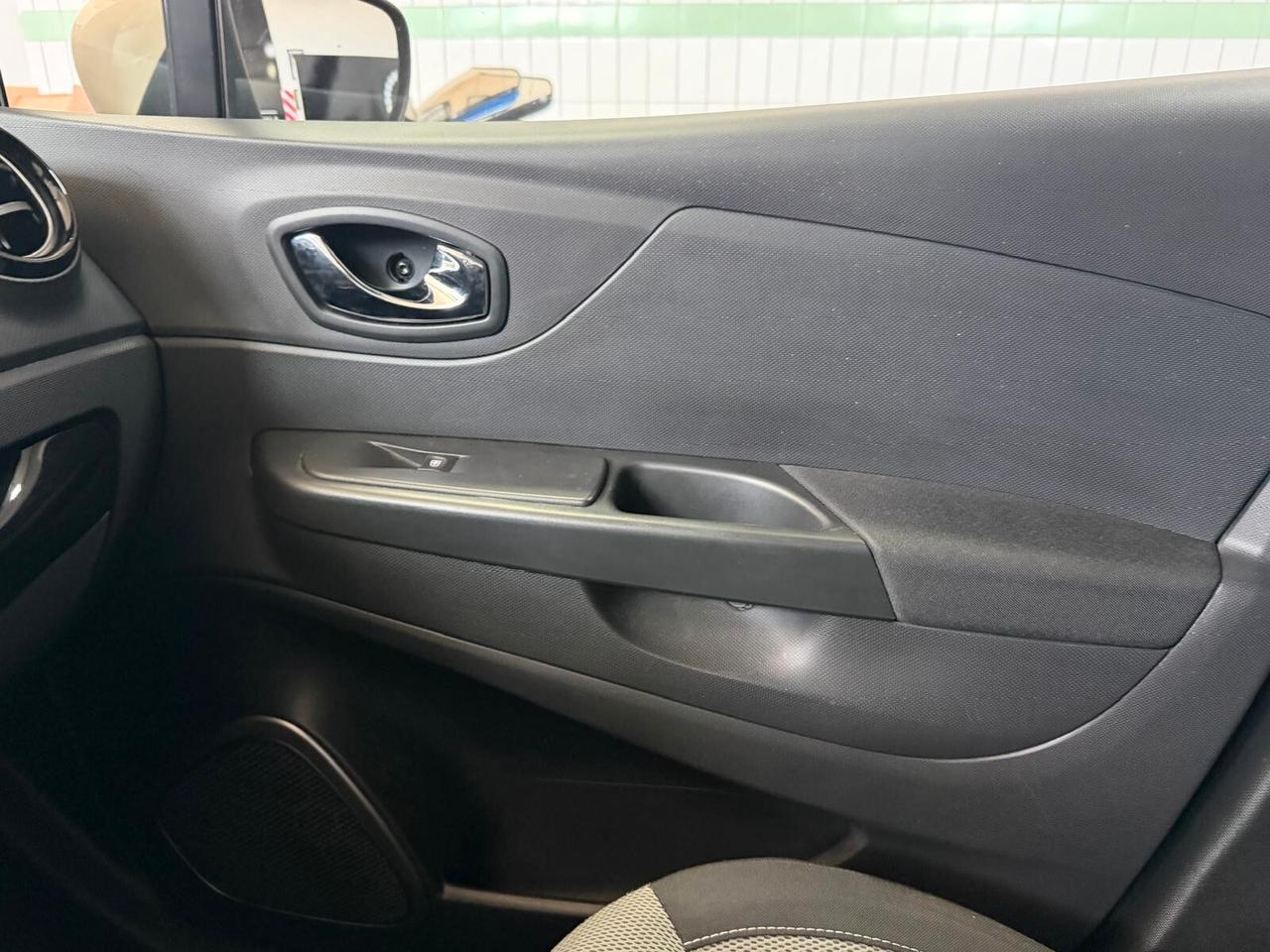 Renault Captur 1.5 dCi 8V 90 CV EDC Energy R-Link