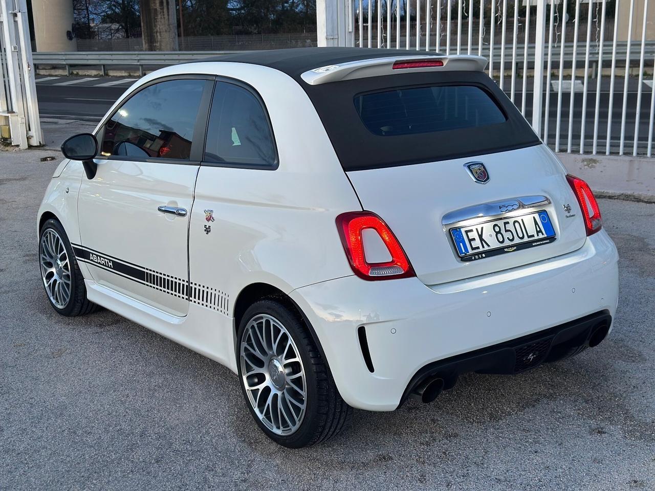 Abarth 500 C 2011 1.4 Turbo 140CV AUT. PARI AL NUO