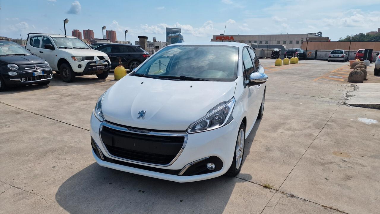 Peugeot 208 PureTech 82 5 porte Active