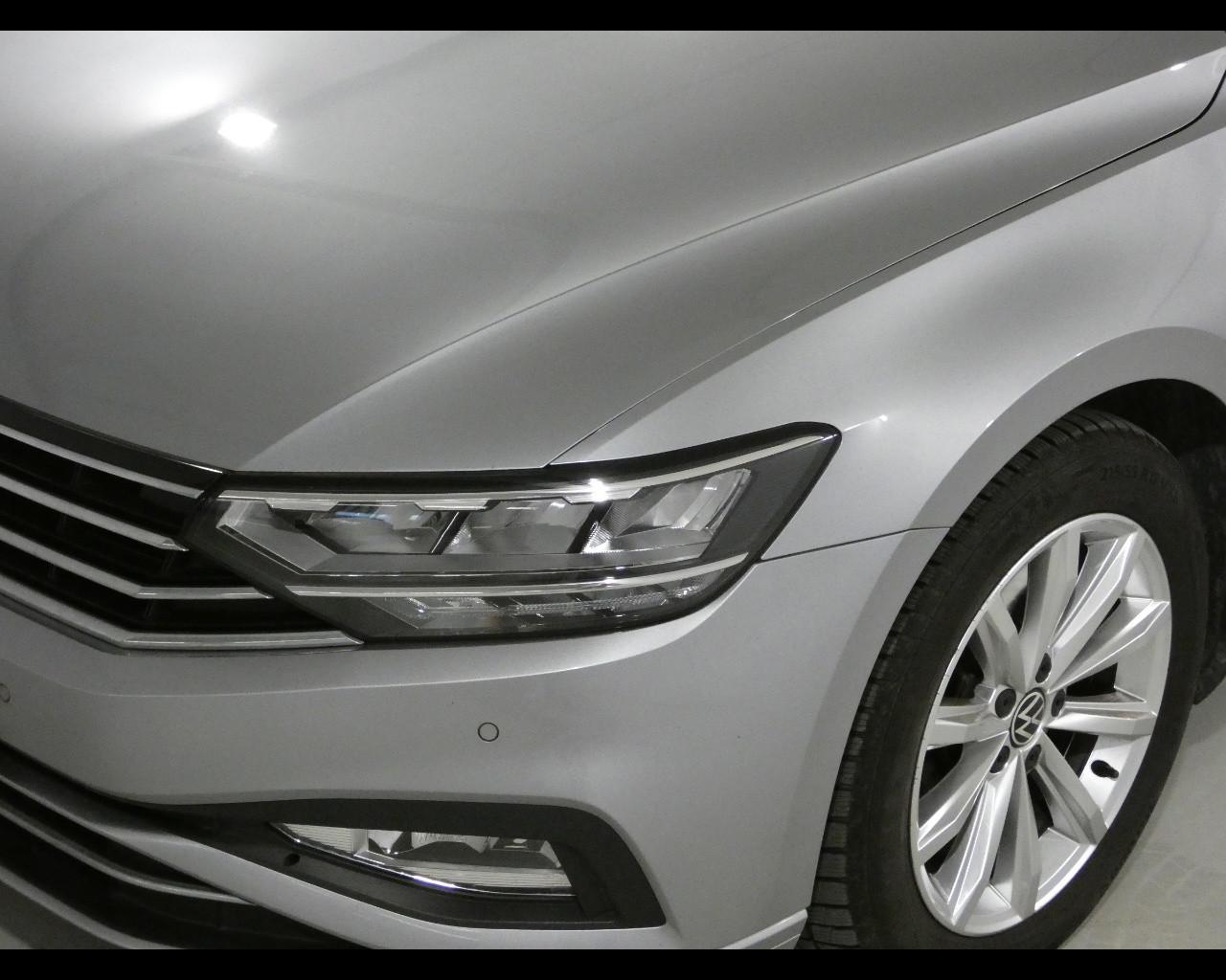 VOLKSWAGEN Passat 8ª serie - Passat Variant 2.0 TDI SCR EVO DSG Business