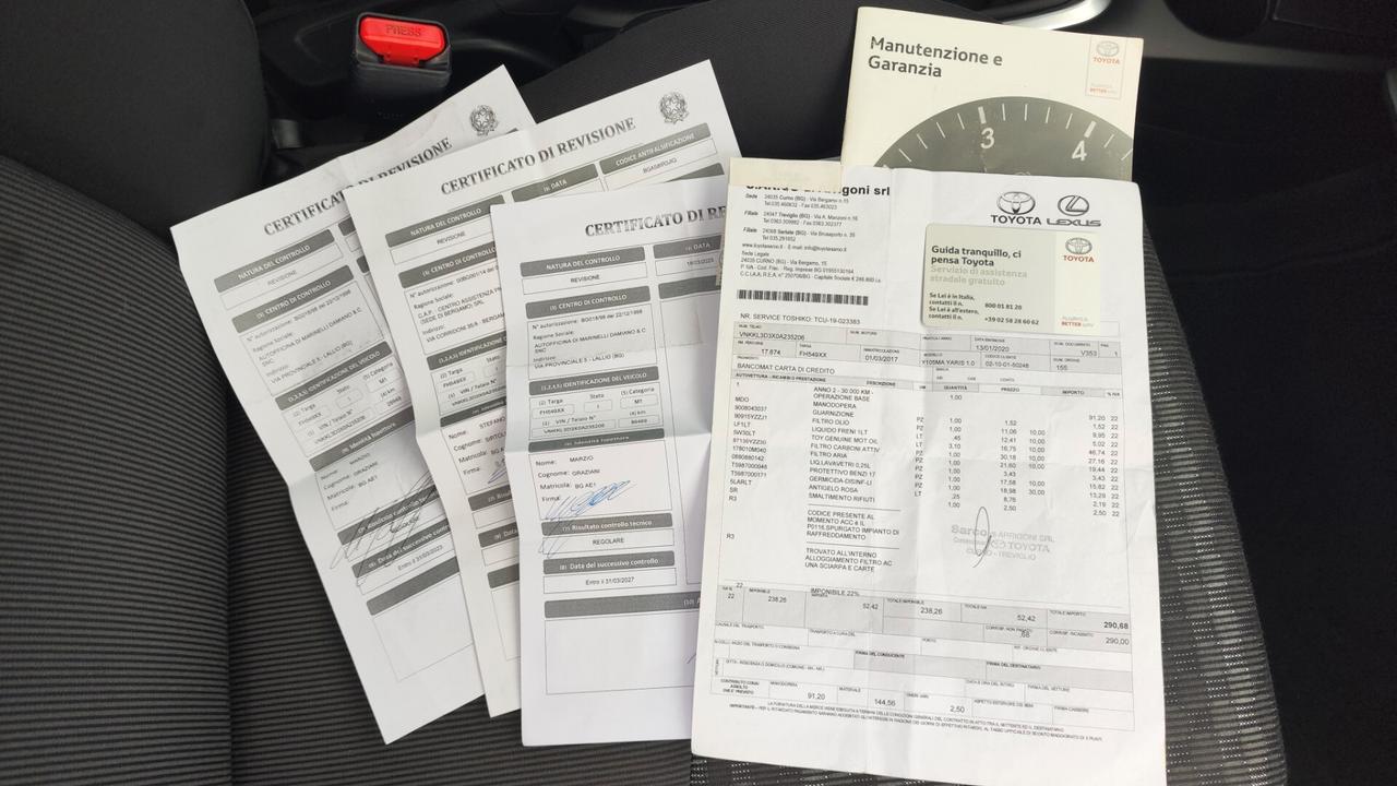 Toyota Yaris 1.0 5 porte Lounge