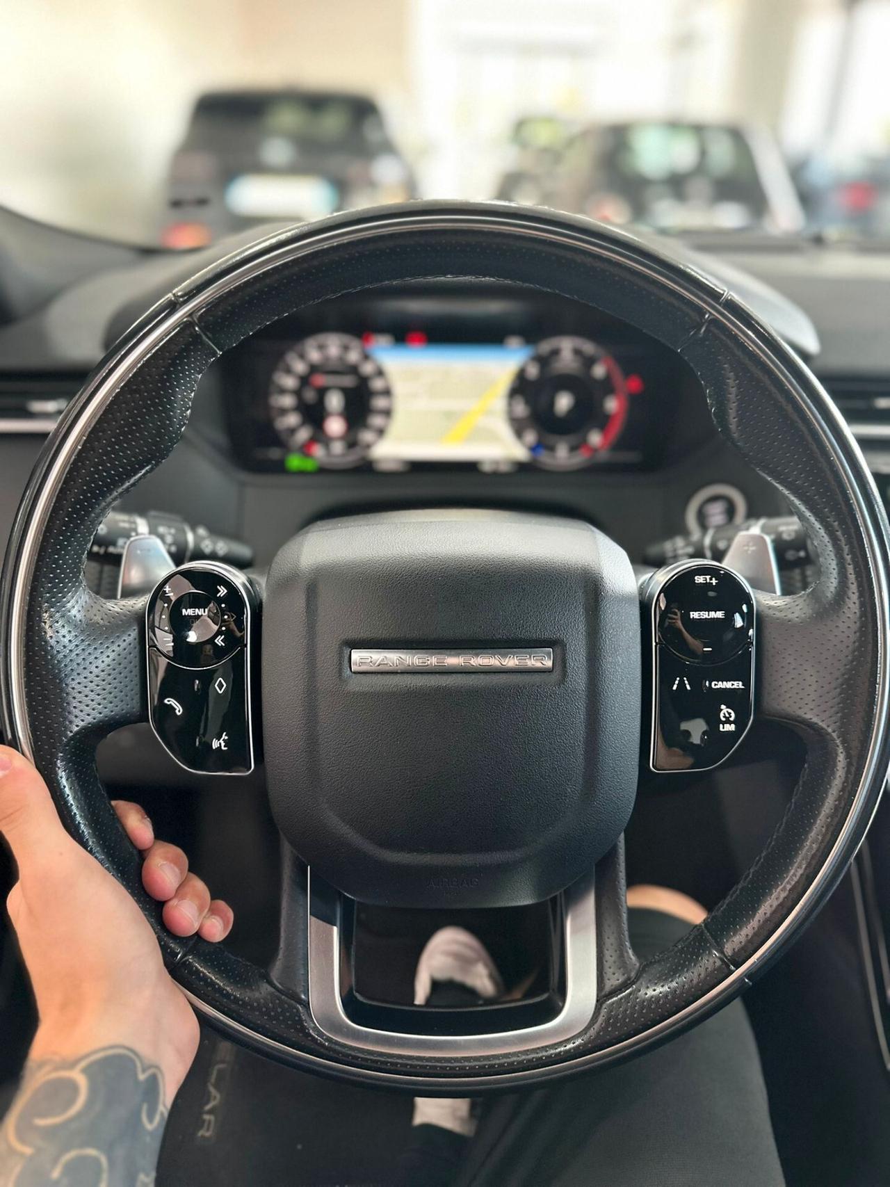 Range Rover Velar 2.0D I4 180 CV R-Dynamic HSE 2018