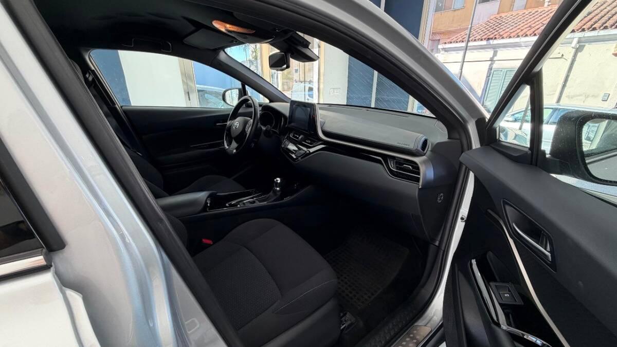 Toyota C-HR Toyota C-HR 1.8h Trend 2wd e-cvt