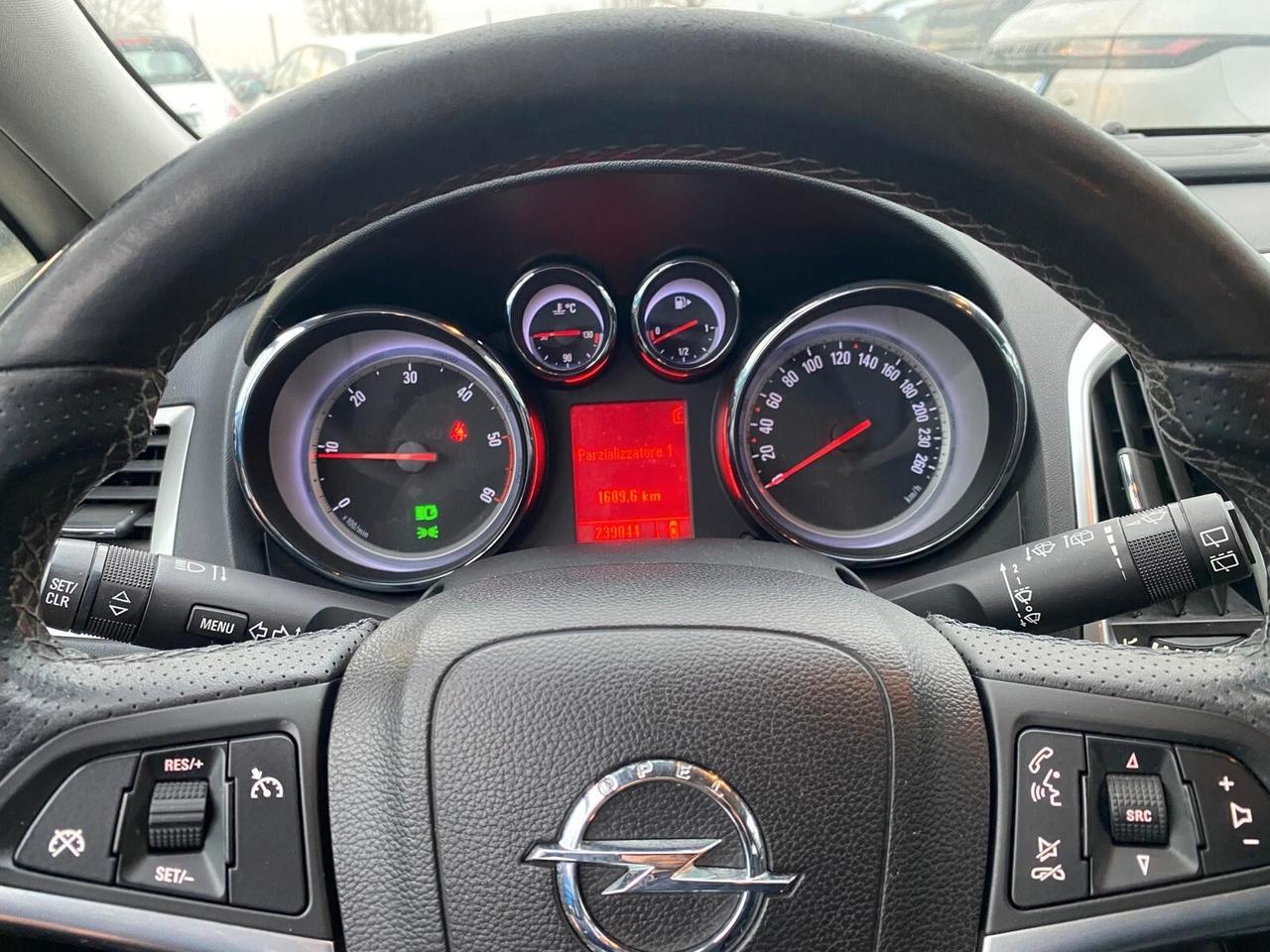 Opel Astra SPORTS TOURER