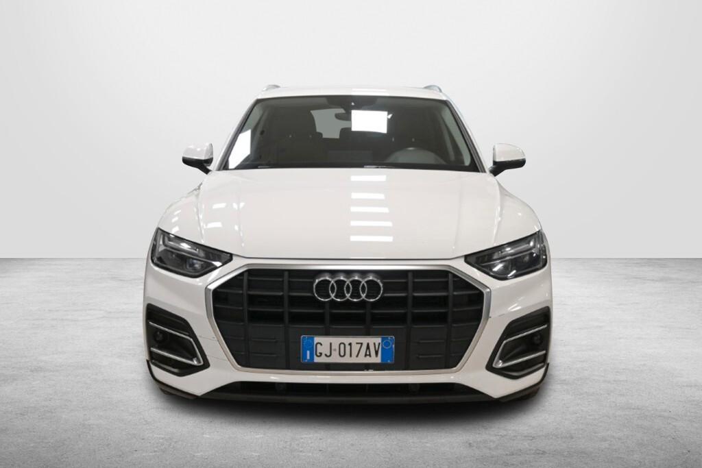AUDI Q5 35 TDI 163CV S TRONIC BUSINESS ( FARI LED - ADAPTIVE CRUISE - CLIMA TRIZONA - NAVI - PDC - CERCHI 18 )
