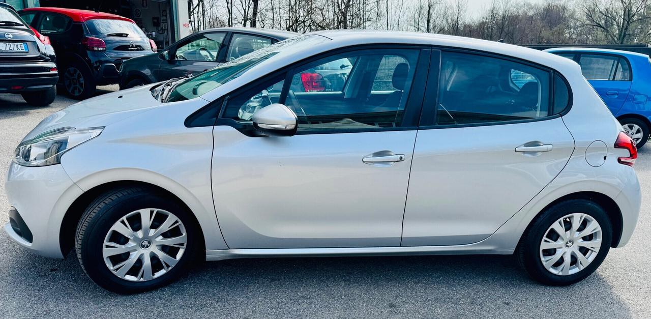 Peugeot 208 PureTech 82 5 porte