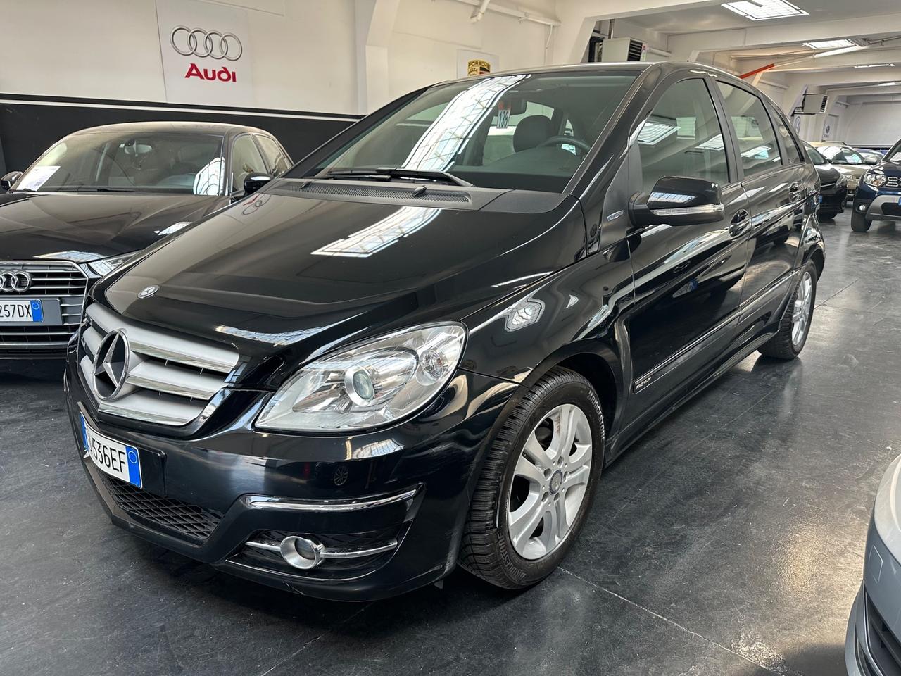 Mercedes-benz B 180 BlueEFFICIENCY Premium