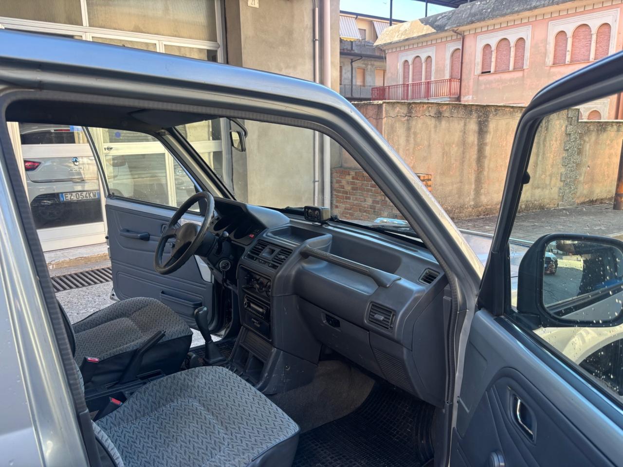Mitsubishi Pajero 2.5 TDI Metal-top GL