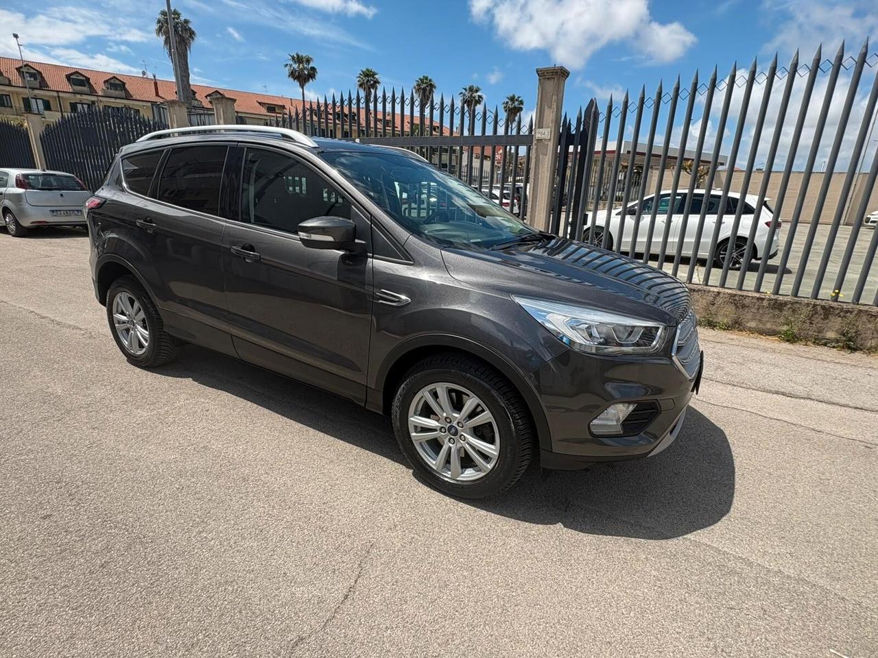 Ford Kuga 2.0 TDCI 120 CV S&S 2WD ST-Line ANNO 2019