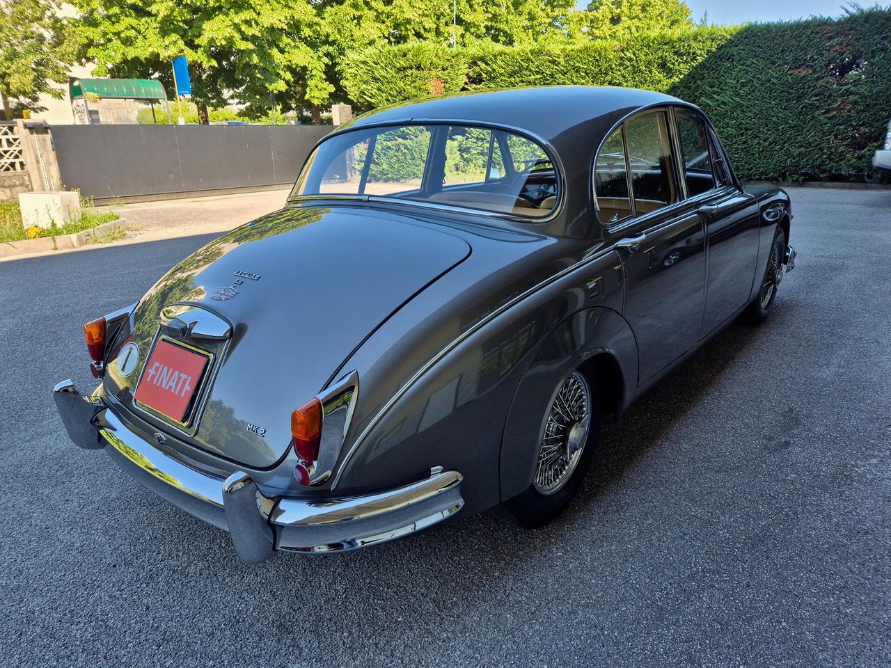 Jaguar MK II 3.8