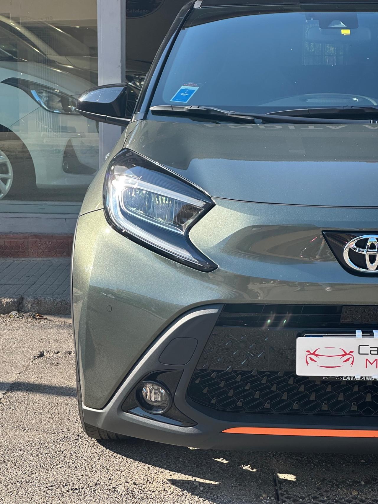 Toyota Aygo Connect 1.0 VVT-i 72 CV 5 porte x-play MMT