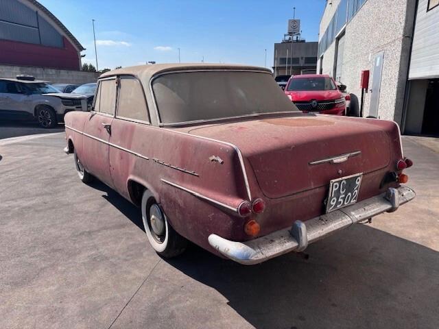 Opel Rekord 1500 Olympia