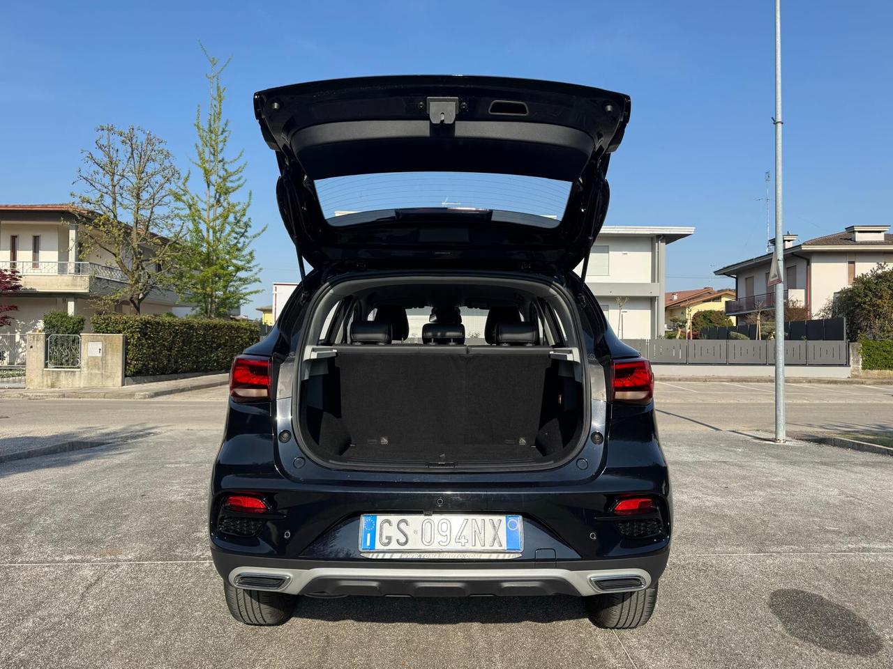 MG ZS 1.5 VTi-tech Luxury – 2023 – Perfetta