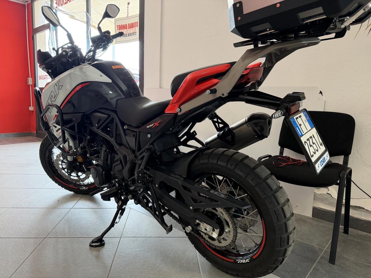 BENELLI TRK 702 x PARI AL NUOVO