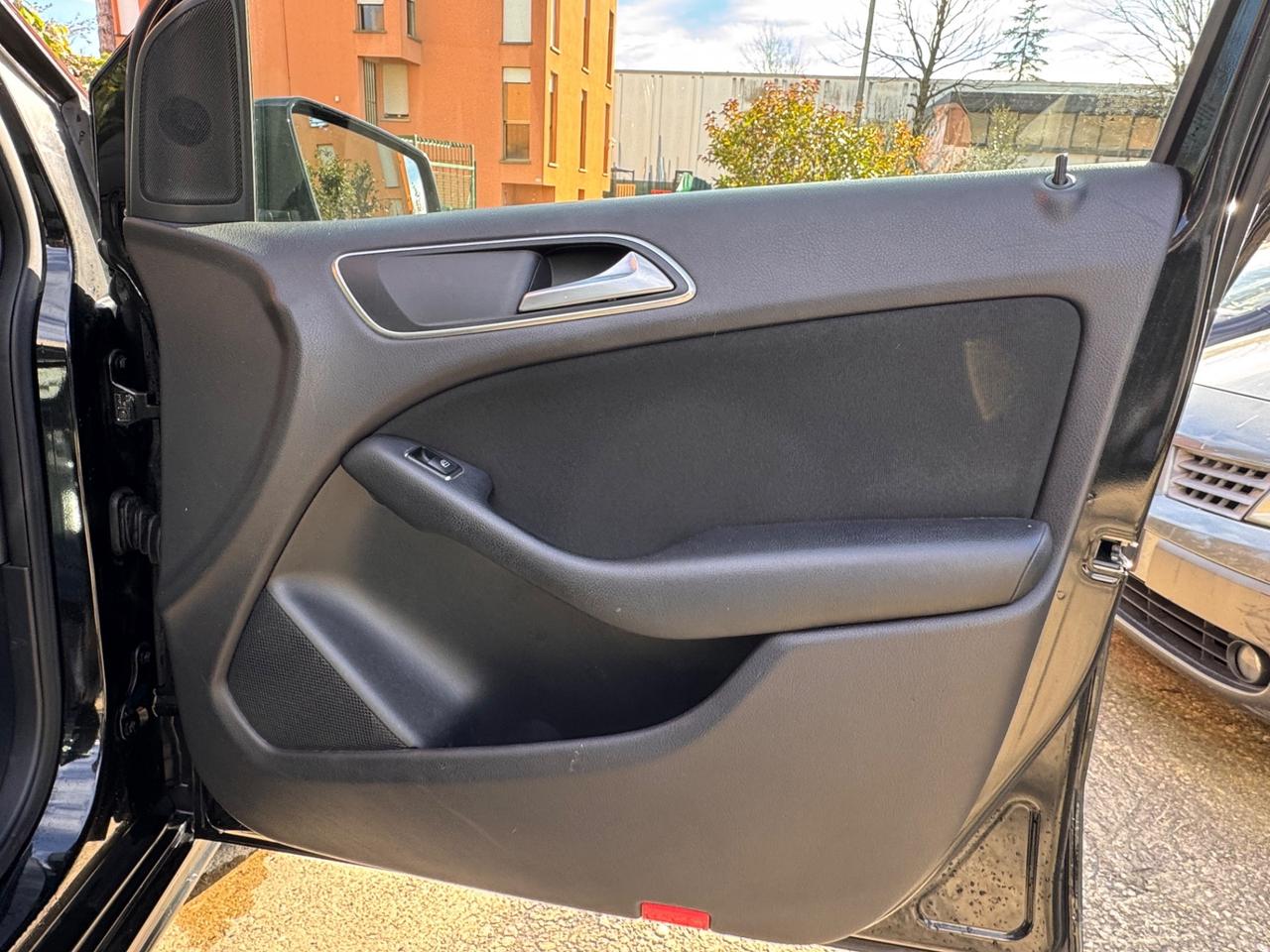 Mercedes-benz B 180 CDI Automatic Premium