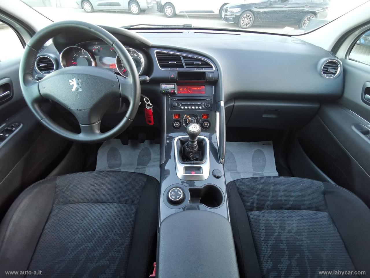 PEUGEOT 3008 1.6 HDi 112 CV Business