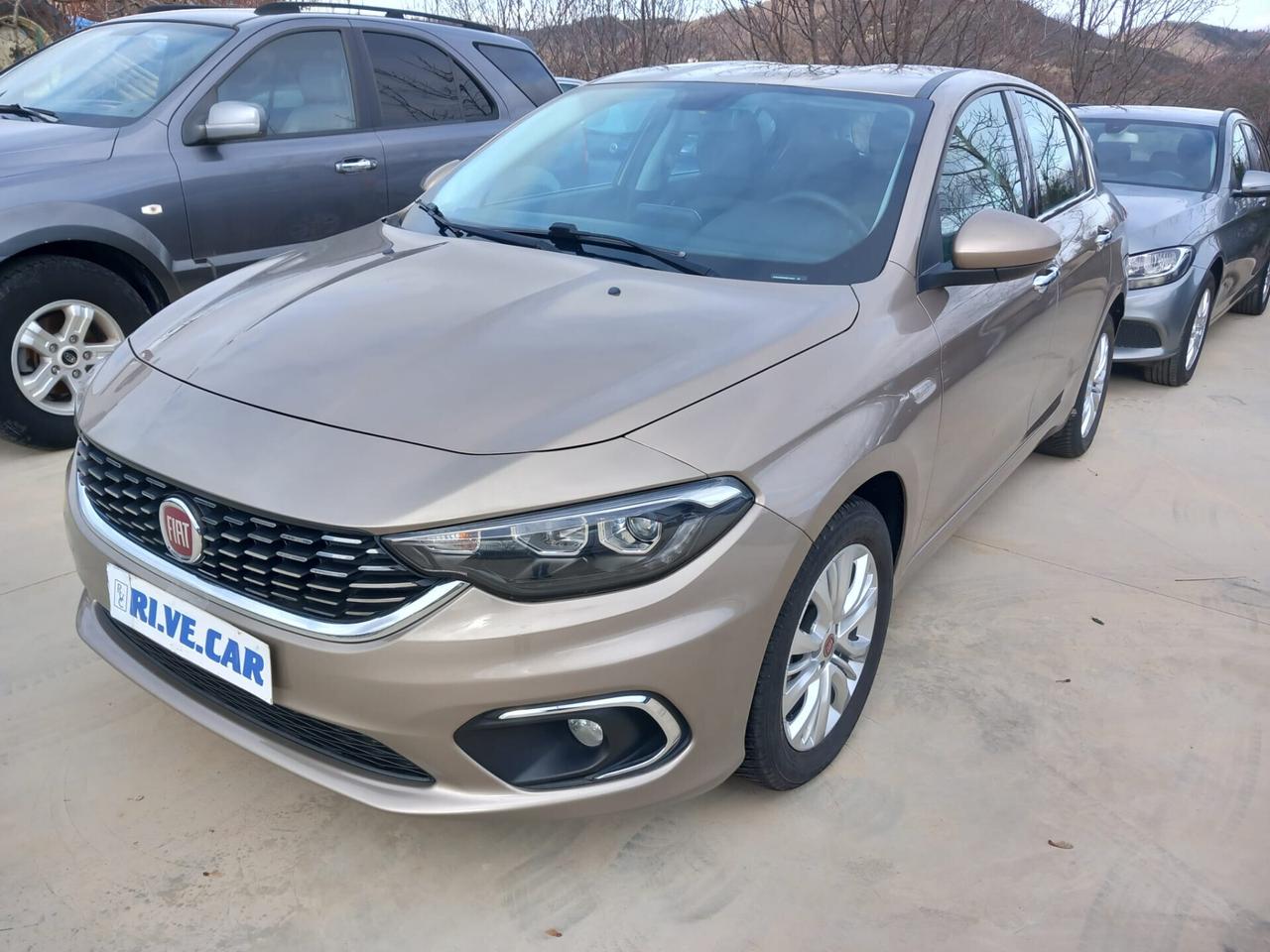 Fiat Tipo 1.6 Mjt S&S 5 porte Lounge