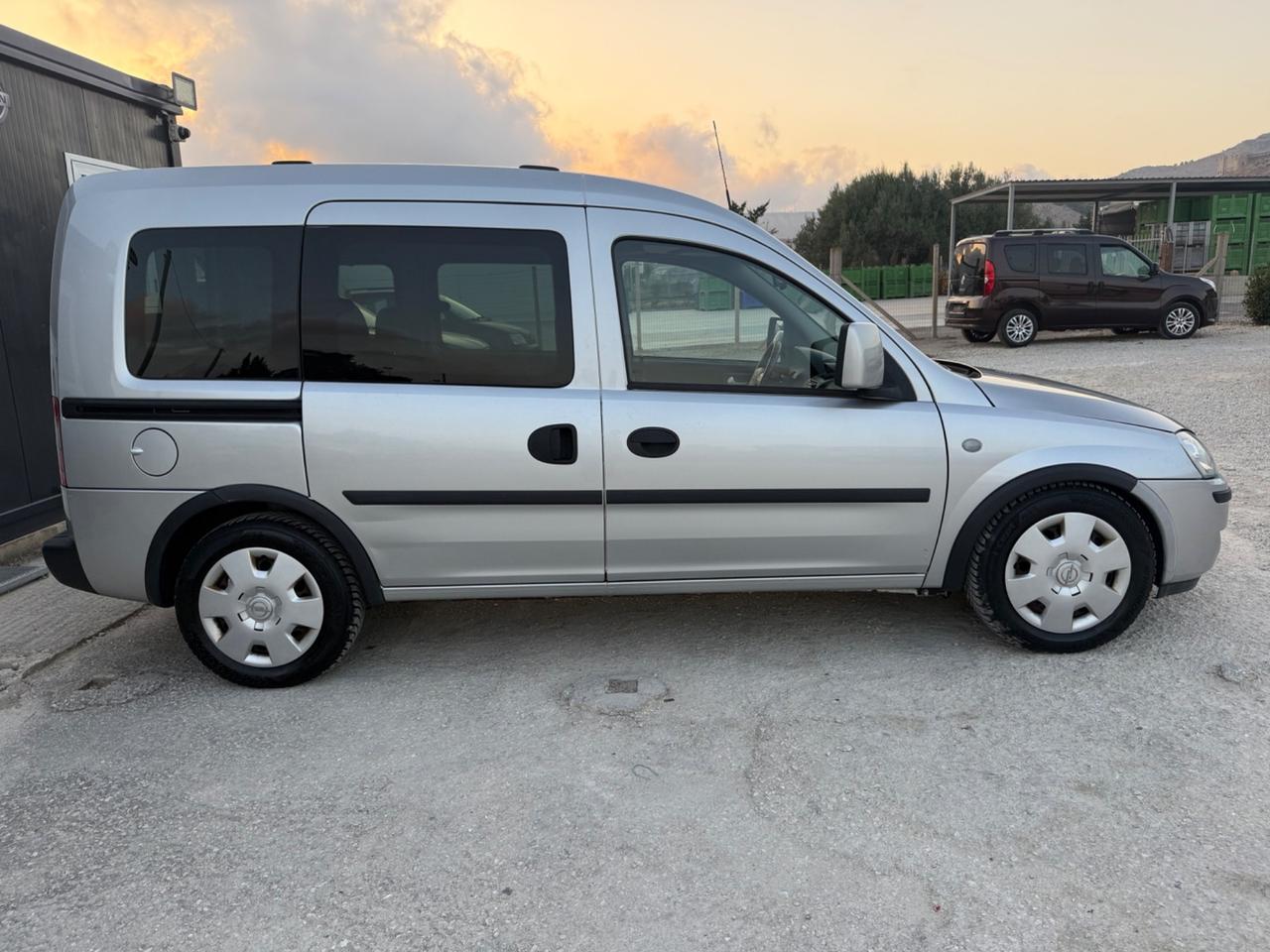 Opel Combo 1.3 CDTI 75CV 5p. Tour Enjoy