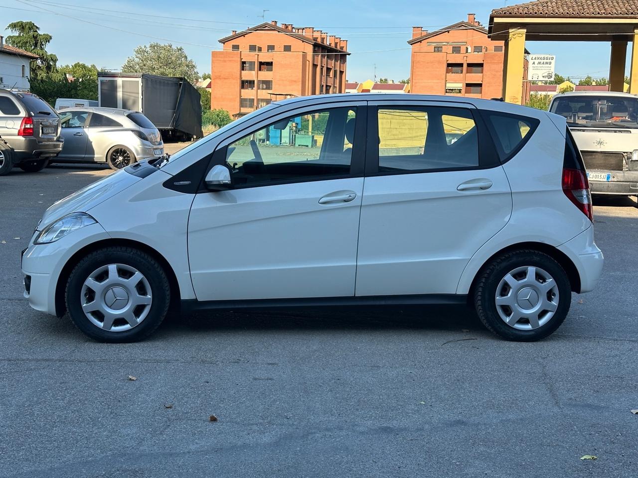 Mercedes-benz A 160 BlueEFFICIENCY Gpl scade 2032