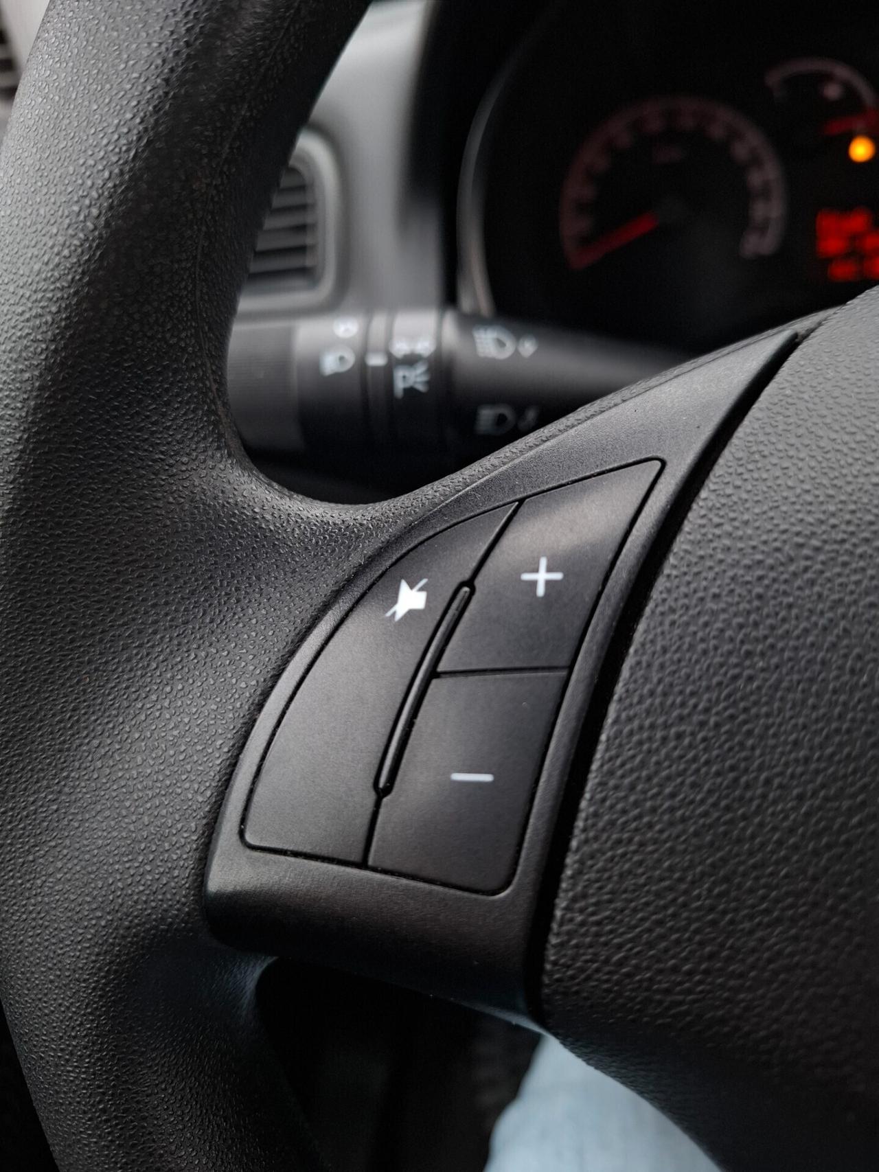 OPEL COMBO 1.6 MJT 120CV 5 POSTI-climatronic*