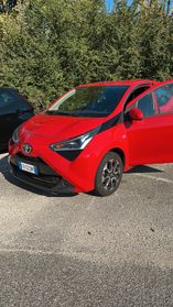 Toyota Aygo Connect 1.0 VVT-i 72 CV 5 porte x-wave