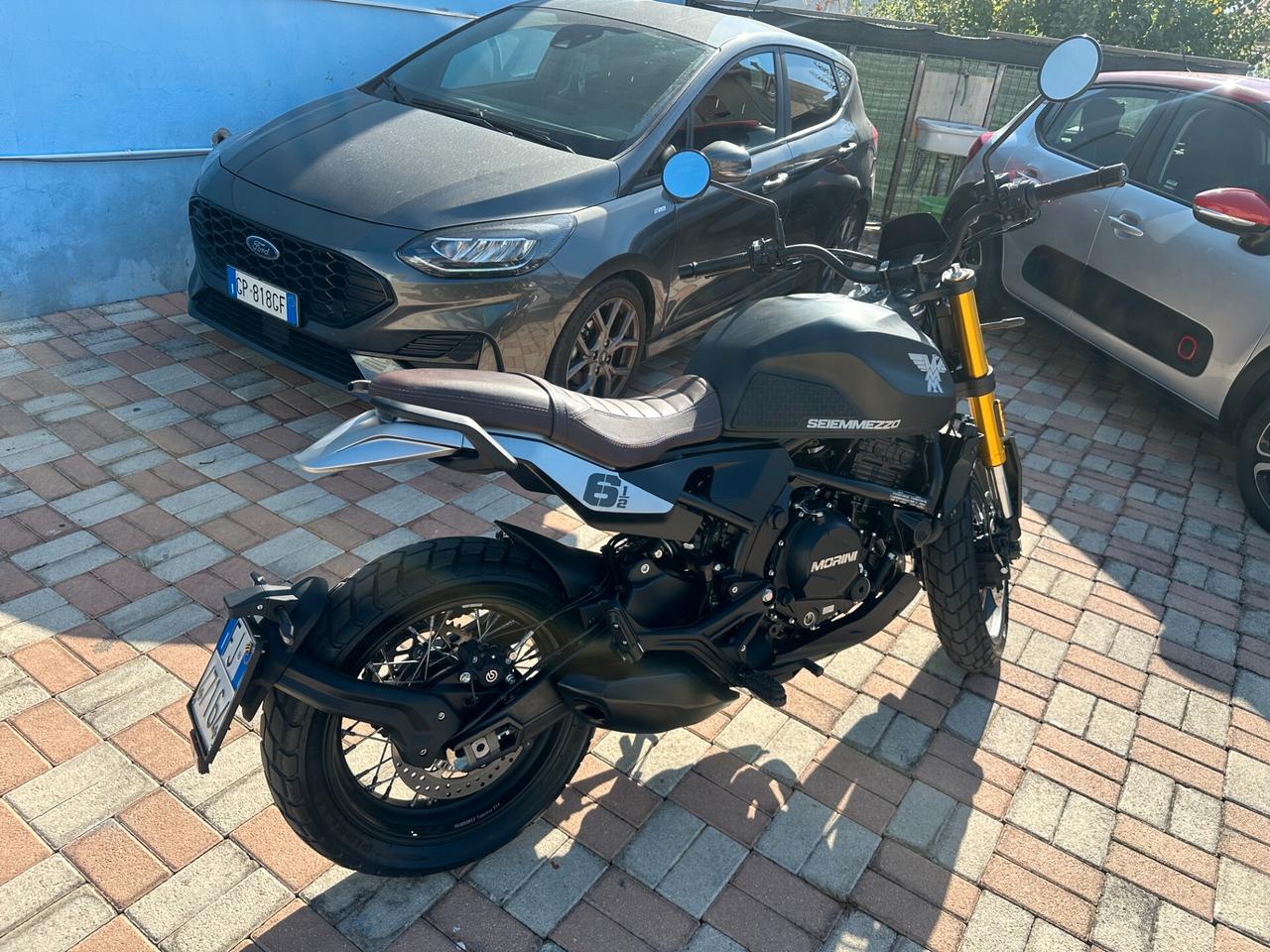 Moto Morini 6½ SEIEMMEZZO SCR (ABS)