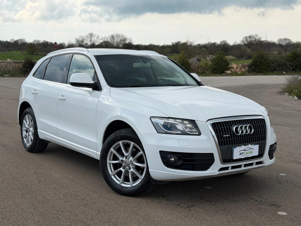 Audi Q5 q5 2.0 tdi 170cv quattro fari*navi