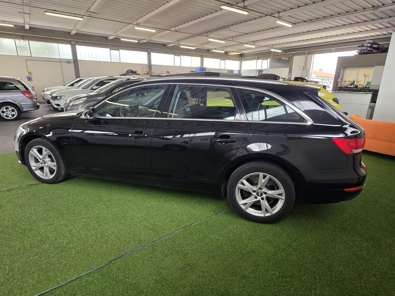 Audi A4 Avant 2.0 TDI 122 CV Business
