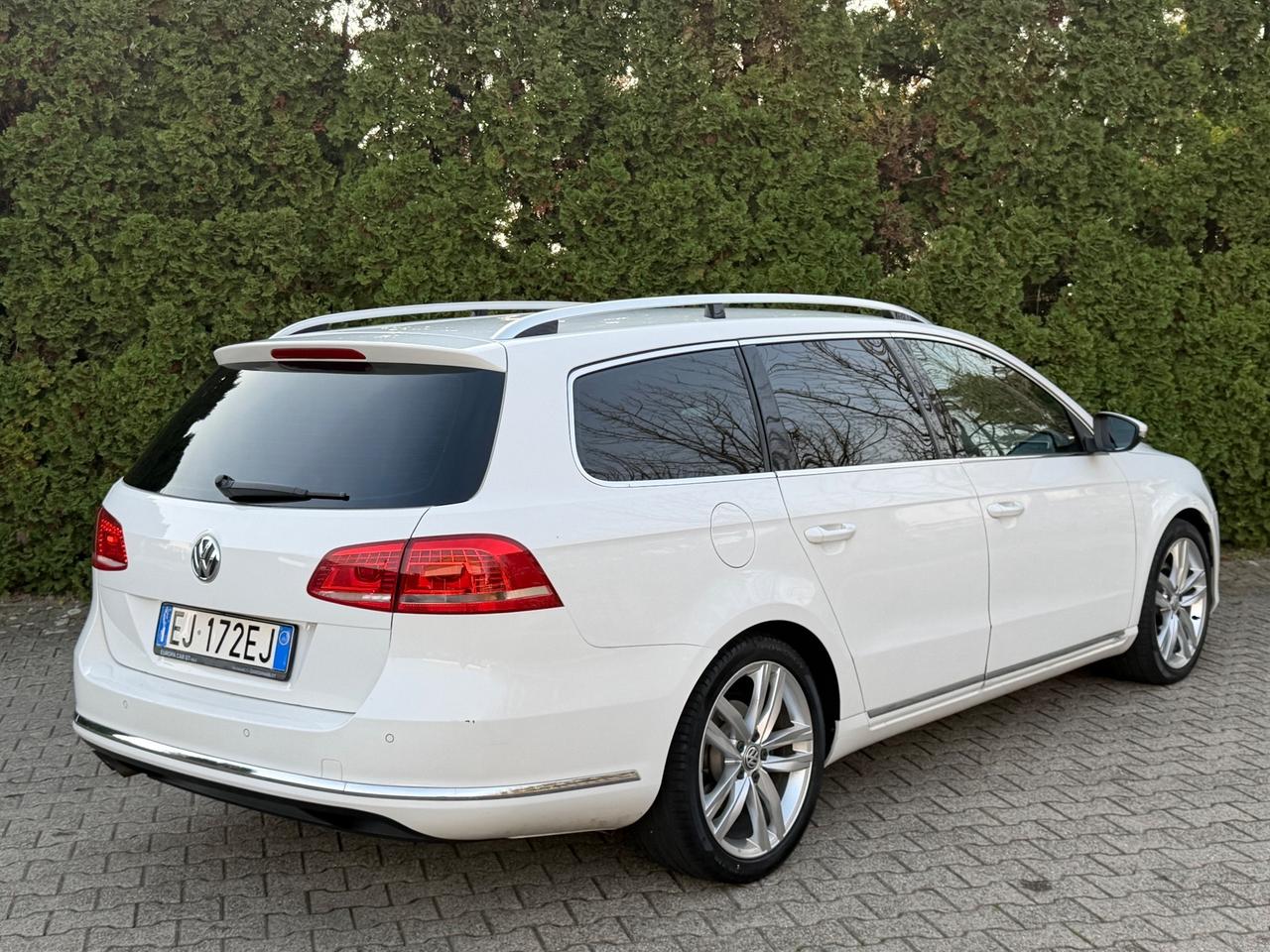 Volkswagen Passat Var. 2.0 TDI Highline BlueM.Tech.