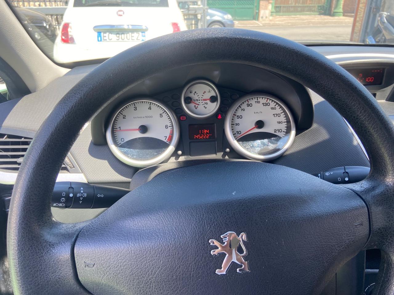 Peugeot 207 1.4 8V 75CV 3p. X Line ECO GPL