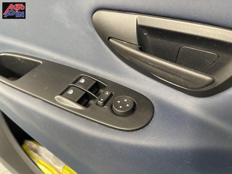 Lancia Ypsilon Ypsilon 1.0 FireFly 5 porte S&S Hybrid Platino