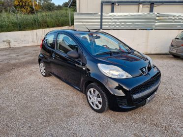 Peugeot 107 1.0 68CV 5p. Allure