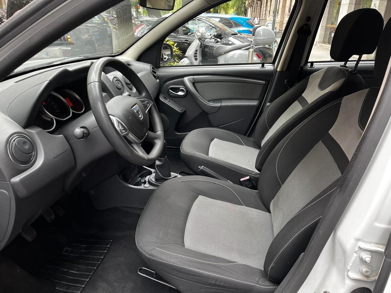 Dacia Duster 1.6 115CV Start&Stop 4x2 GPL Lauréate