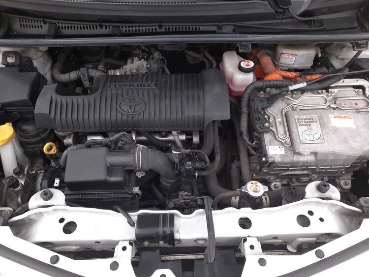 Toyota Yaris Hybrid Business BR603336 1.5 Full Hybrid 101CV