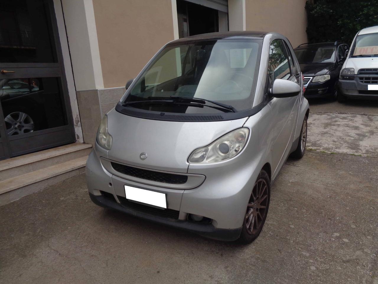 Smart ForTwo 1000 62 kW coupé passion (Finanziabile)