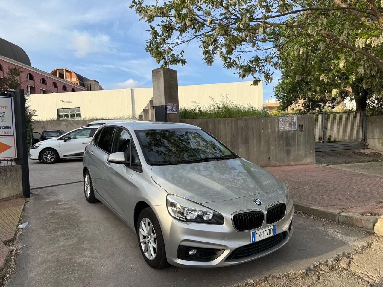 Bmw 2er Active Tourer 218d KM.99.000!