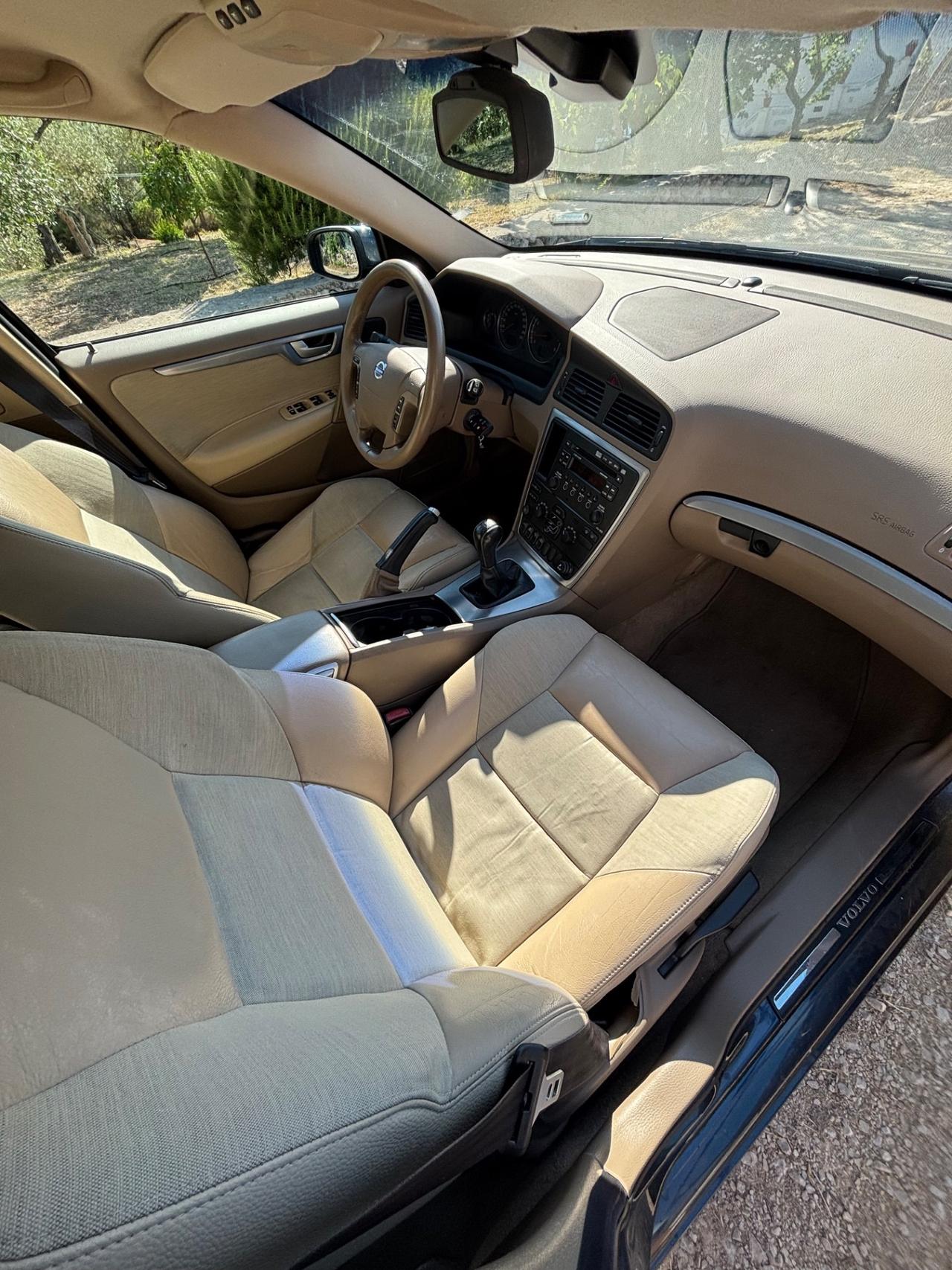 Volvo V70 2.5i turbo 20V cat T Summum