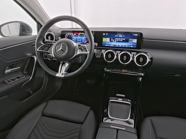 MERCEDES Classe A 180 Automatic Sport NEW MODEL HYBRID