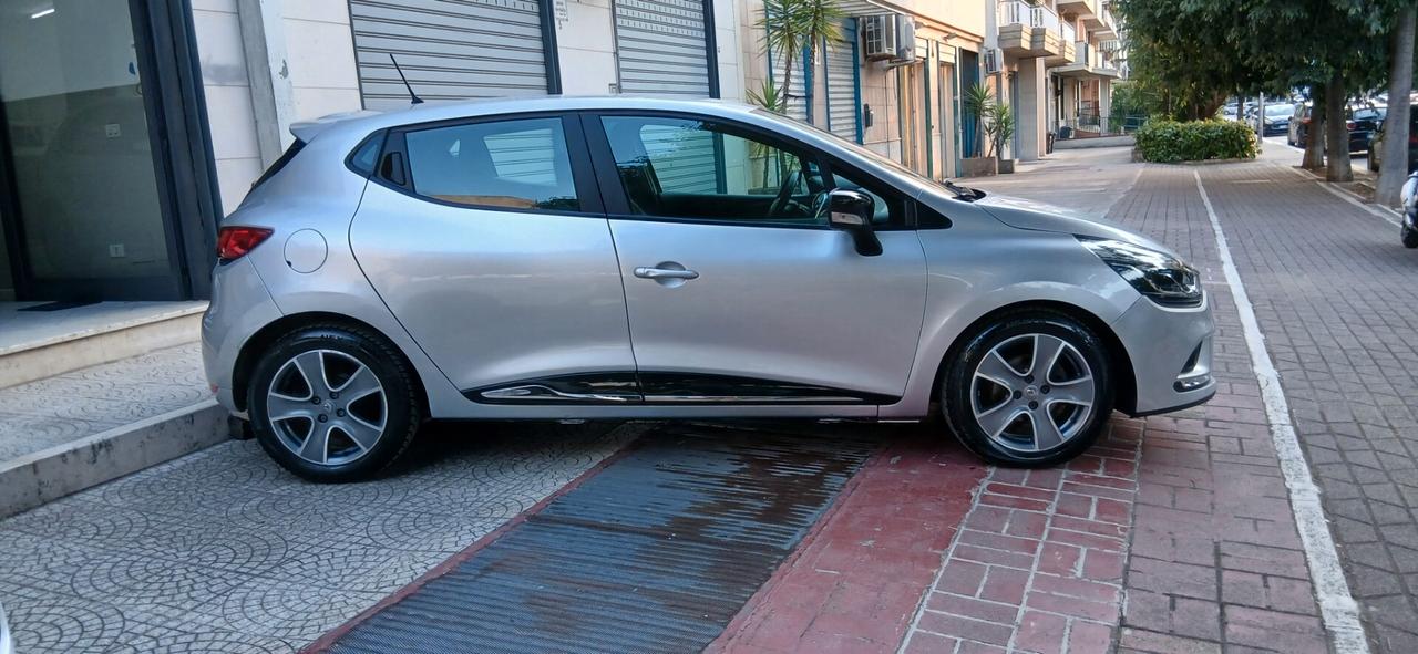 Renault Clio dCi 8V 90CV 5 porte Energy