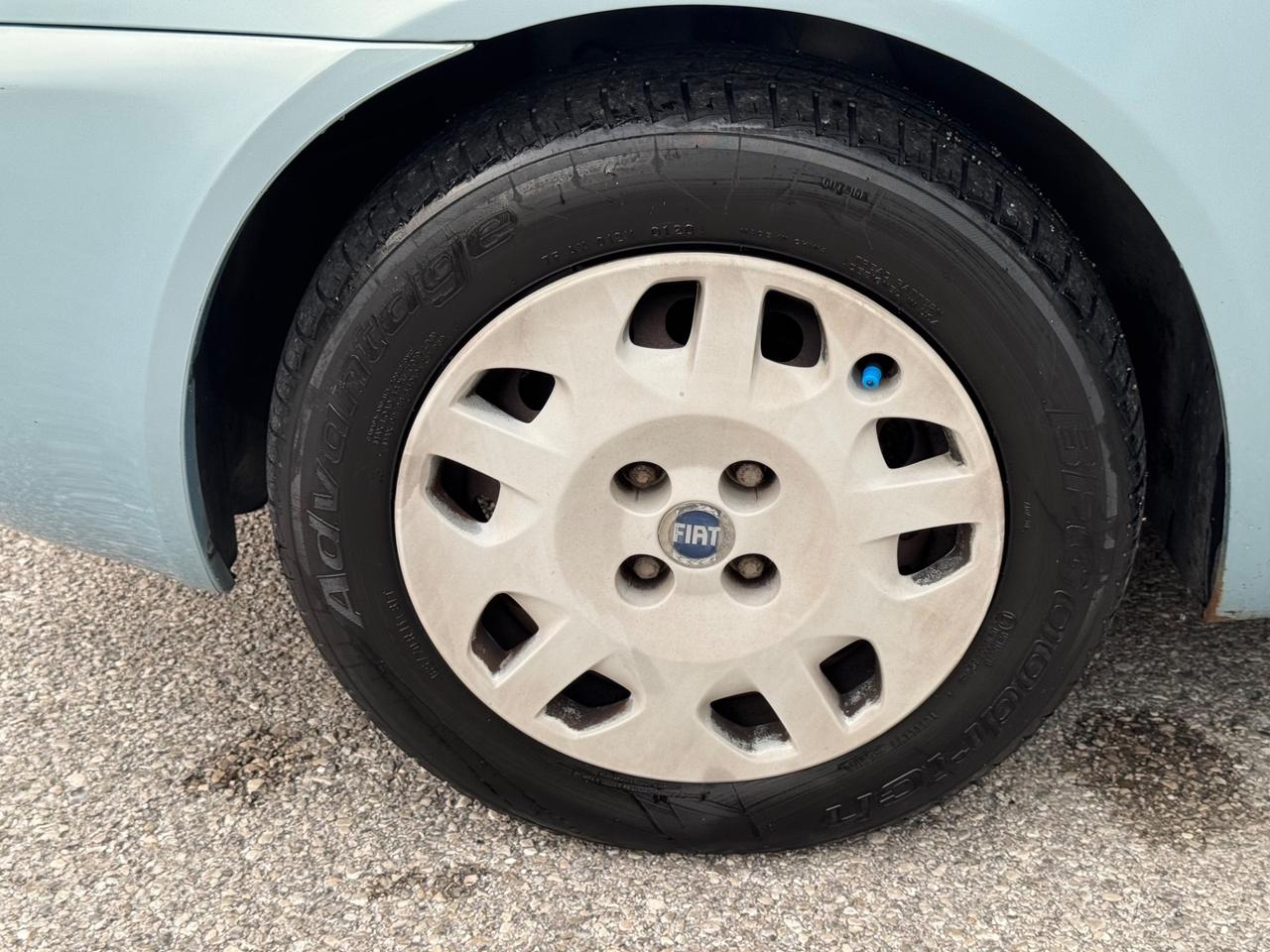 Fiat Punto 1.2i 16V Cat 5 Porte – Benzina – Neopatentati – Anno 2001