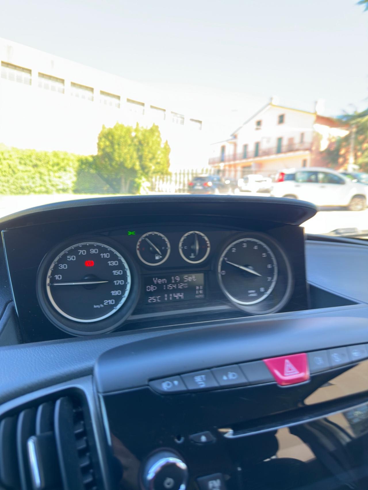 Lancia Ypsilon 0.9 TwinAir 85 CV 5 porte S&S DFN Platinum