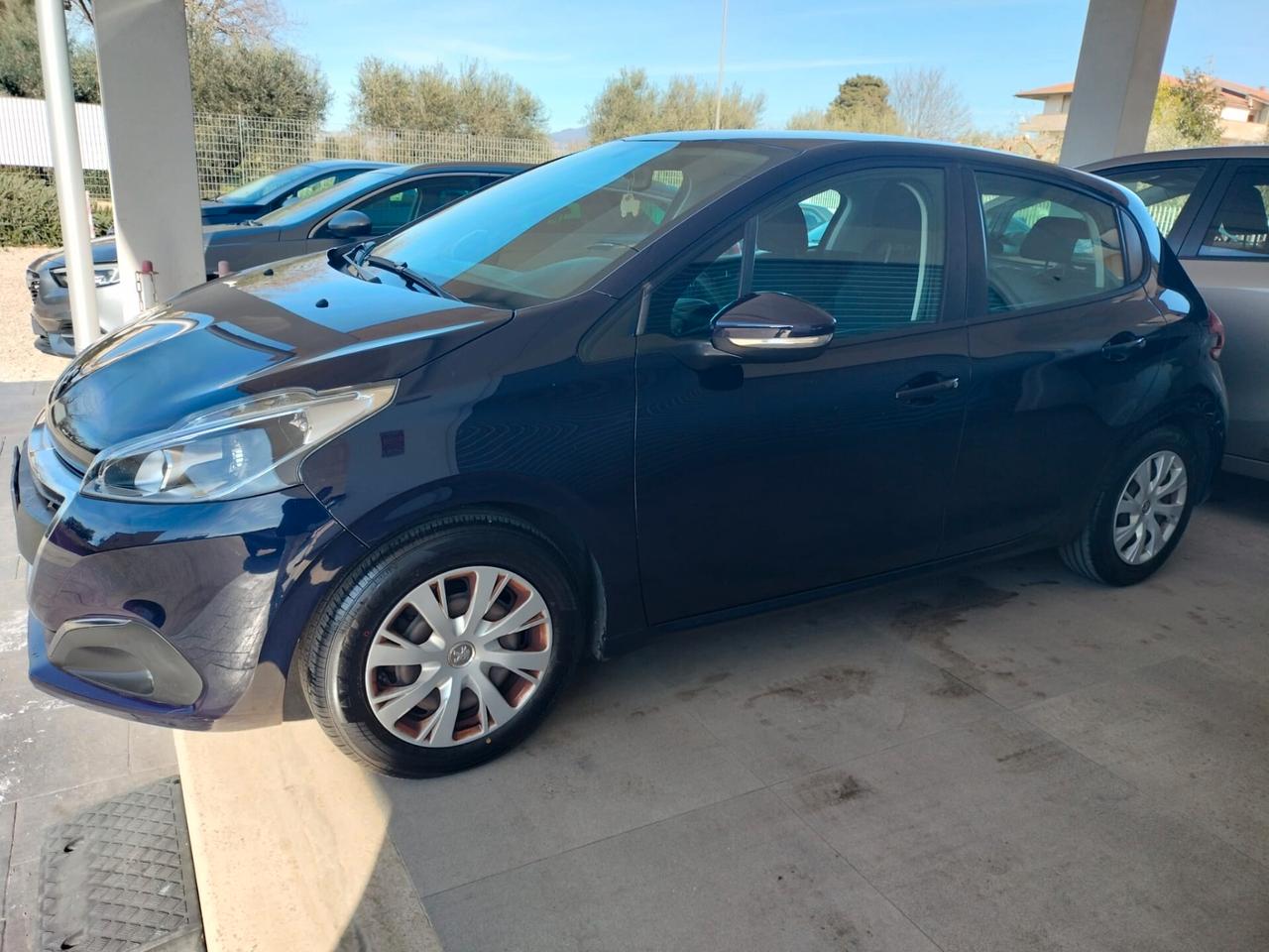 Peugeot 208 PureTech 1.2 5 porte Active