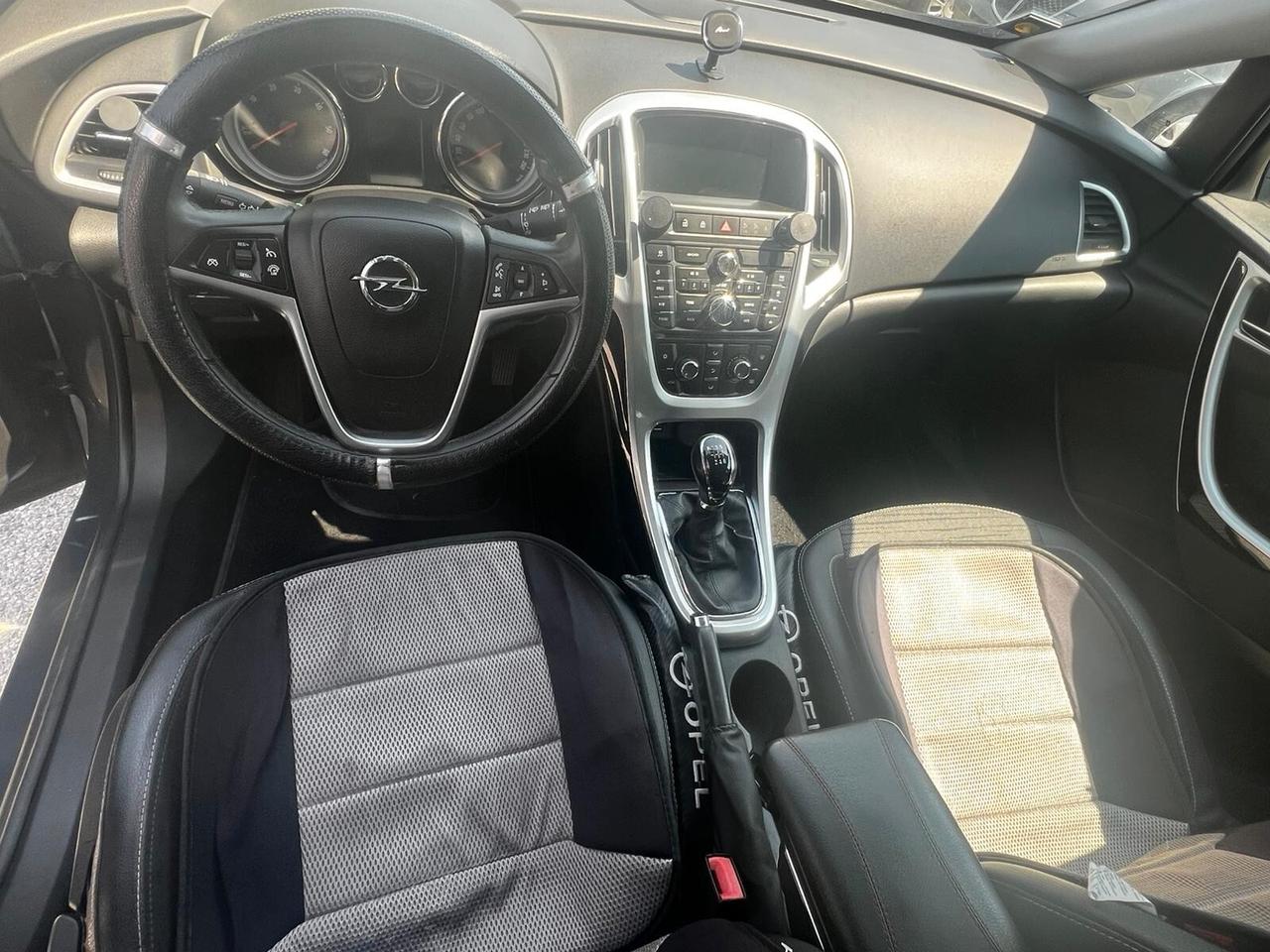 Opel Astra 1.6 business