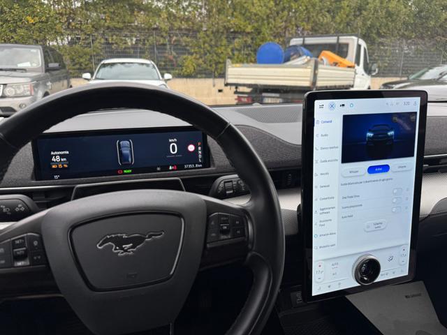 FORD Mustang MACH-E 269CV STANDARD RANGE RWD - 360 CAMERA