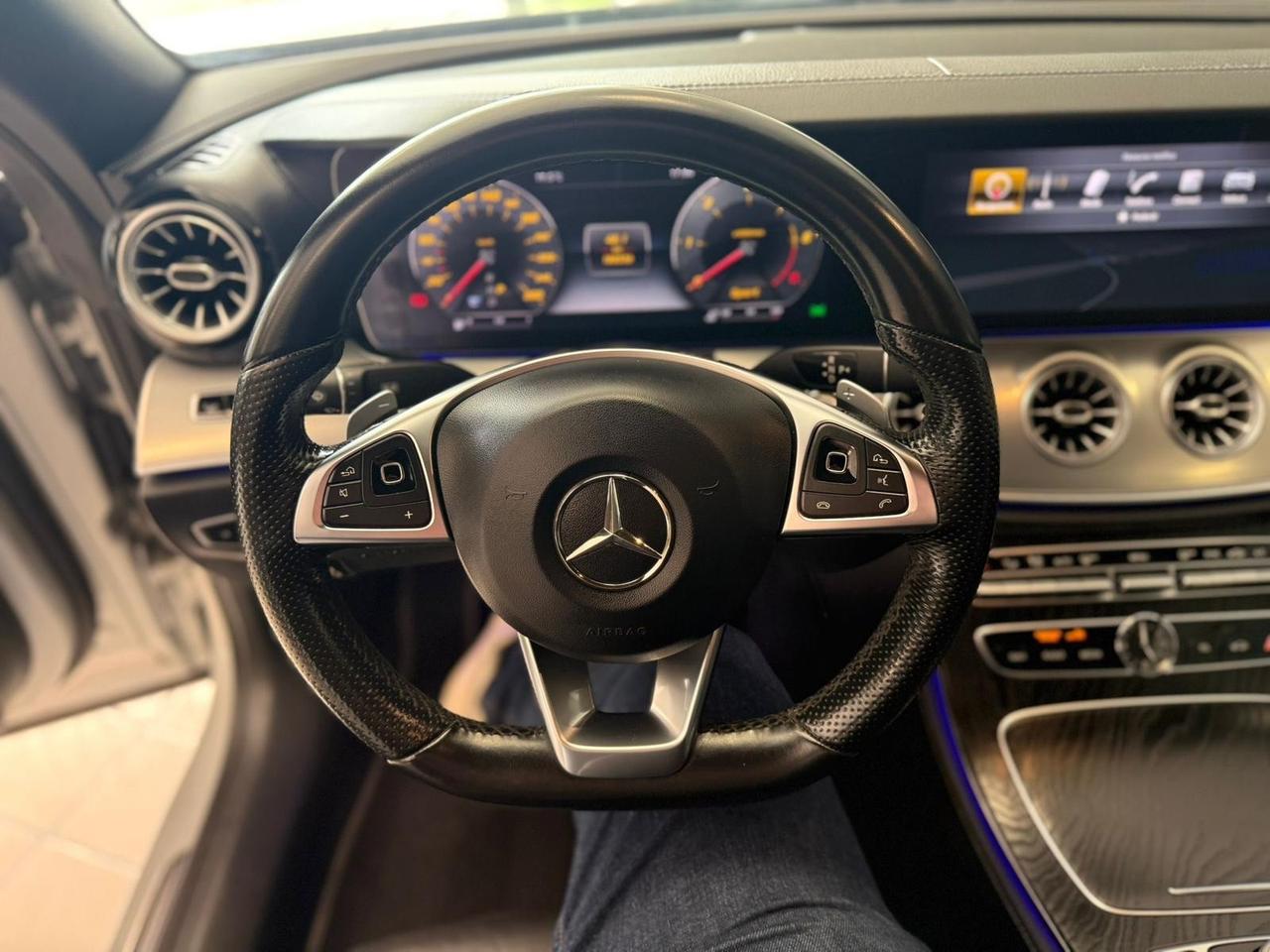 Mercedes-benz E 220 d Auto Premium Plus